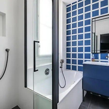 Lutece Comfort شقة